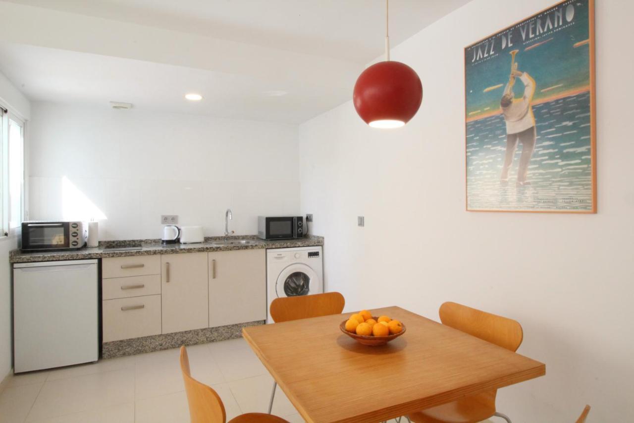 Del Parque Flats Pina Beach Málaga Eksteriør billede