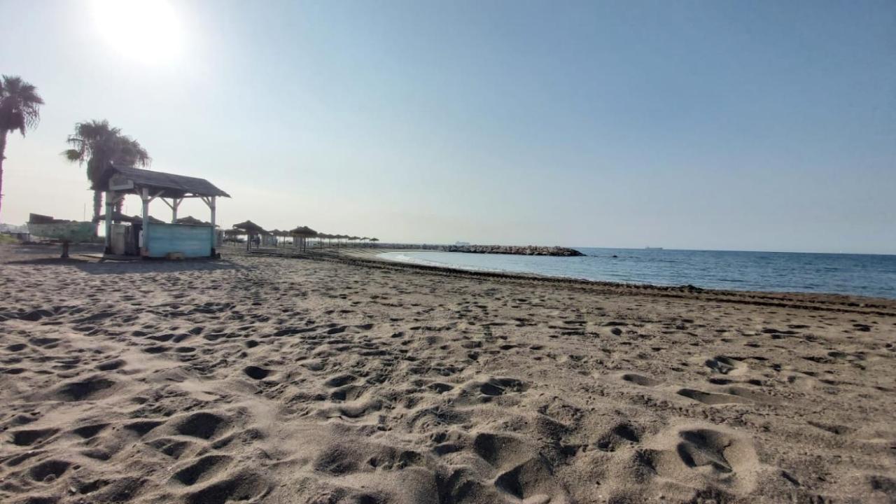 Del Parque Flats Pina Beach Málaga Eksteriør billede
