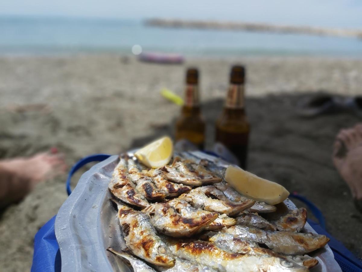 Del Parque Flats Pina Beach Málaga Eksteriør billede