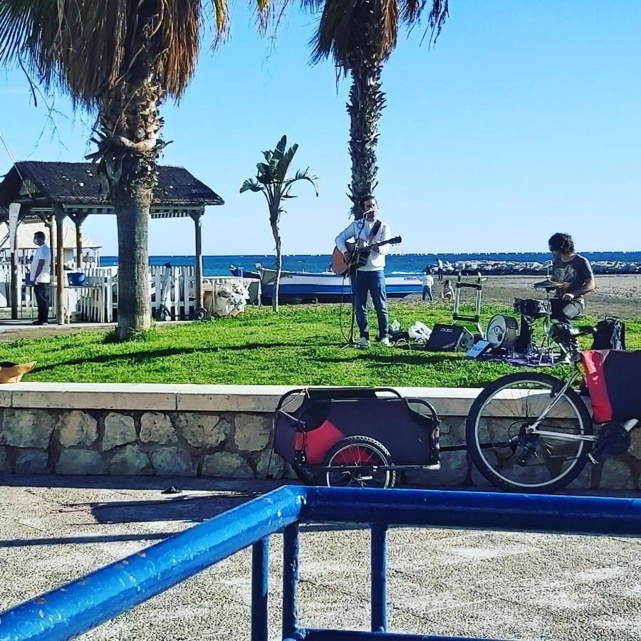 Del Parque Flats Pina Beach Málaga Eksteriør billede