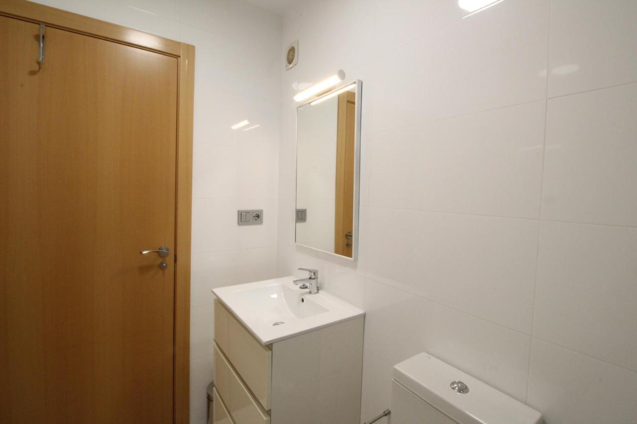 Del Parque Flats Pina Beach Málaga Eksteriør billede